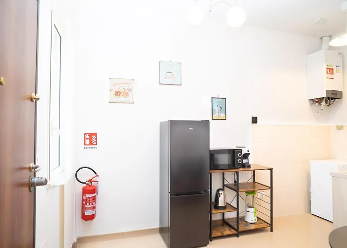 Lägenhet Modern Two-room For 2, 20 Minutes From Termini